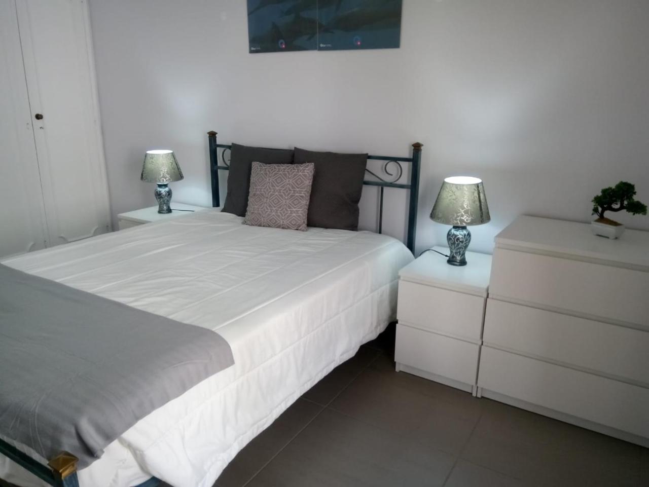 Mamamia Ac&Vista Magnifica Apartment กัวเตย์รา ภายนอก รูปภาพ