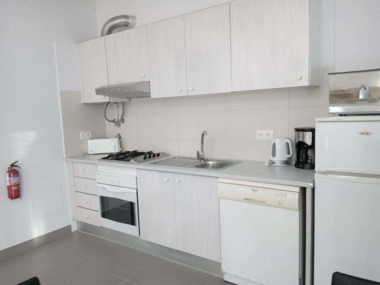 Mamamia Ac&Vista Magnifica Apartment กัวเตย์รา ภายนอก รูปภาพ
