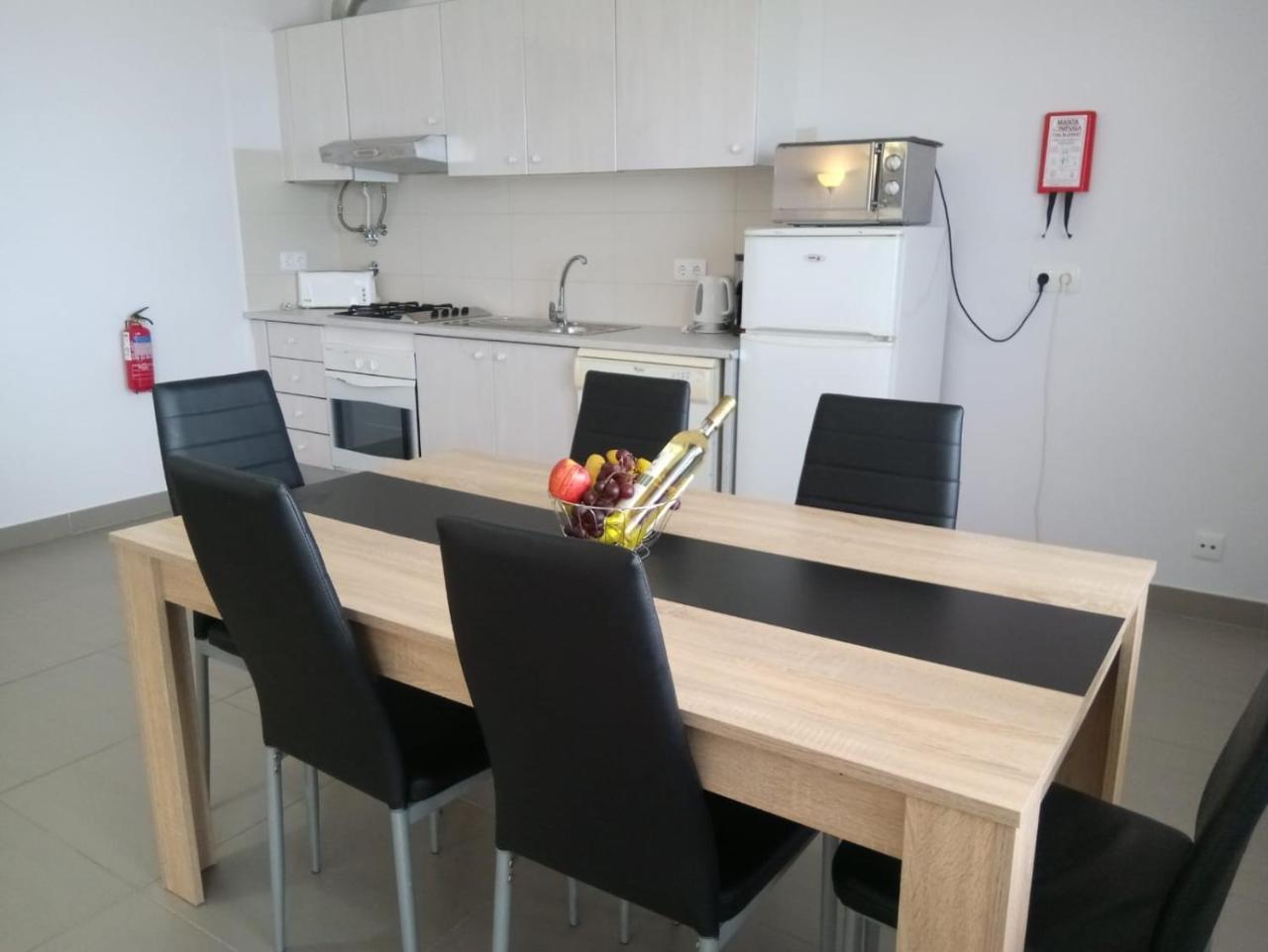 Mamamia Ac&Vista Magnifica Apartment กัวเตย์รา ภายนอก รูปภาพ