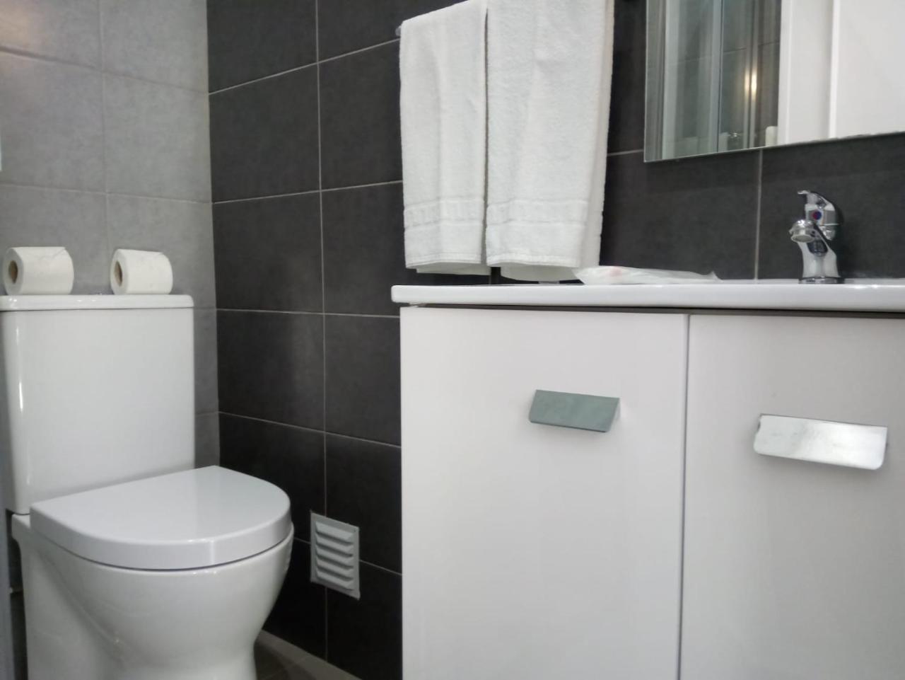 Mamamia Ac&Vista Magnifica Apartment กัวเตย์รา ภายนอก รูปภาพ