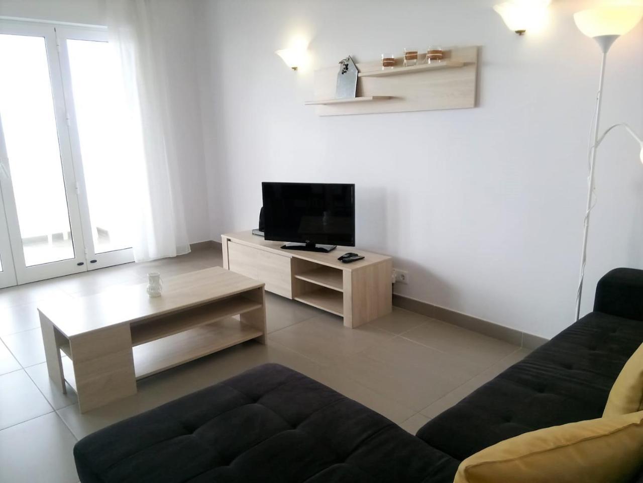 Mamamia Ac&Vista Magnifica Apartment กัวเตย์รา ภายนอก รูปภาพ