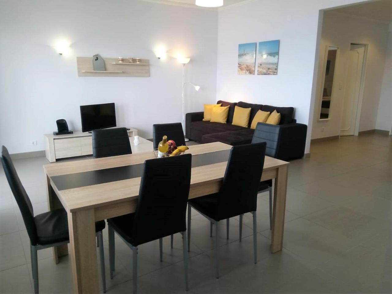 Mamamia Ac&Vista Magnifica Apartment กัวเตย์รา ภายนอก รูปภาพ